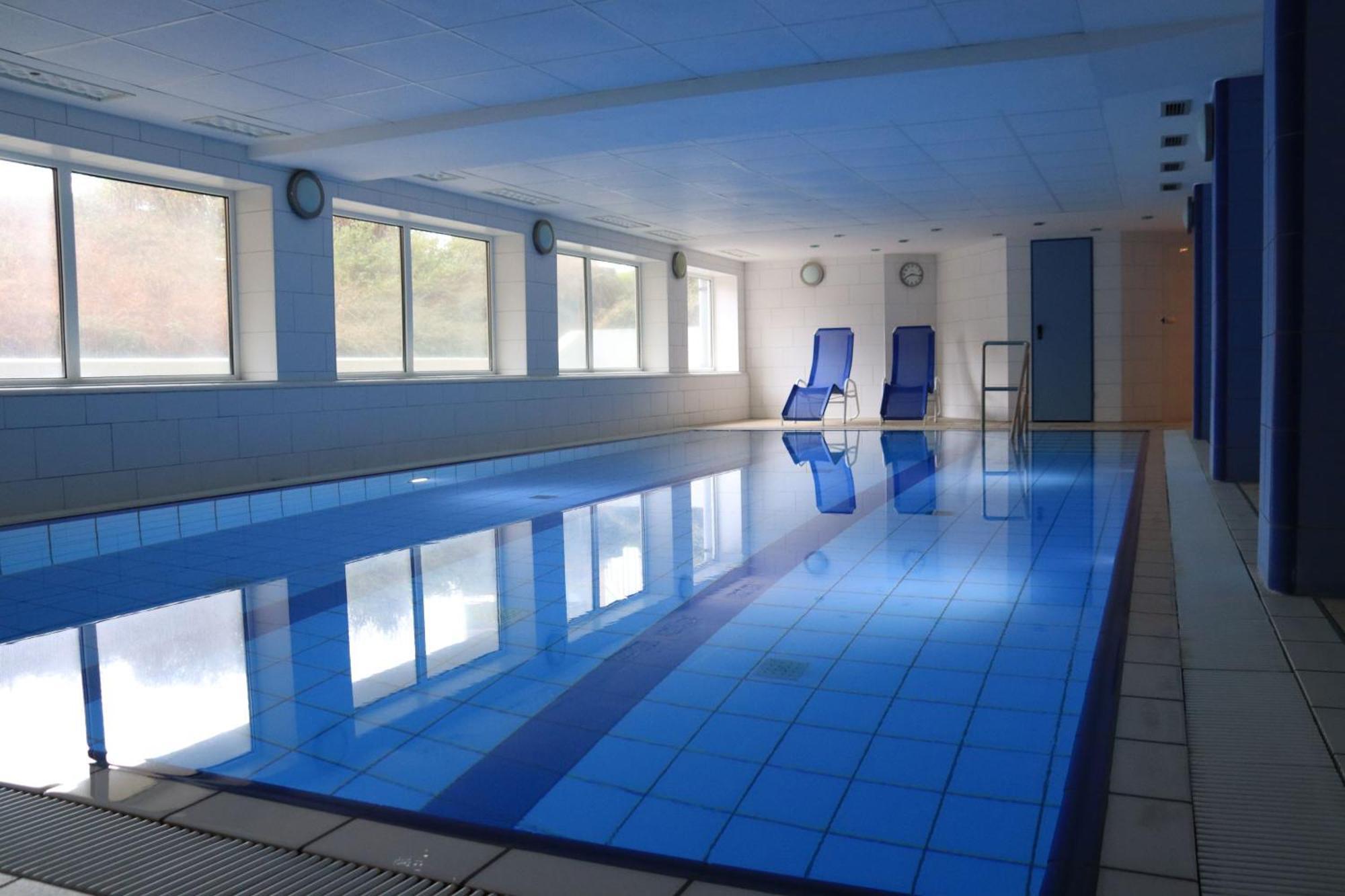 Ferienwohnung Mit Seeblick Und Schwimmbadnutzung In Cuxhaven Exterior foto